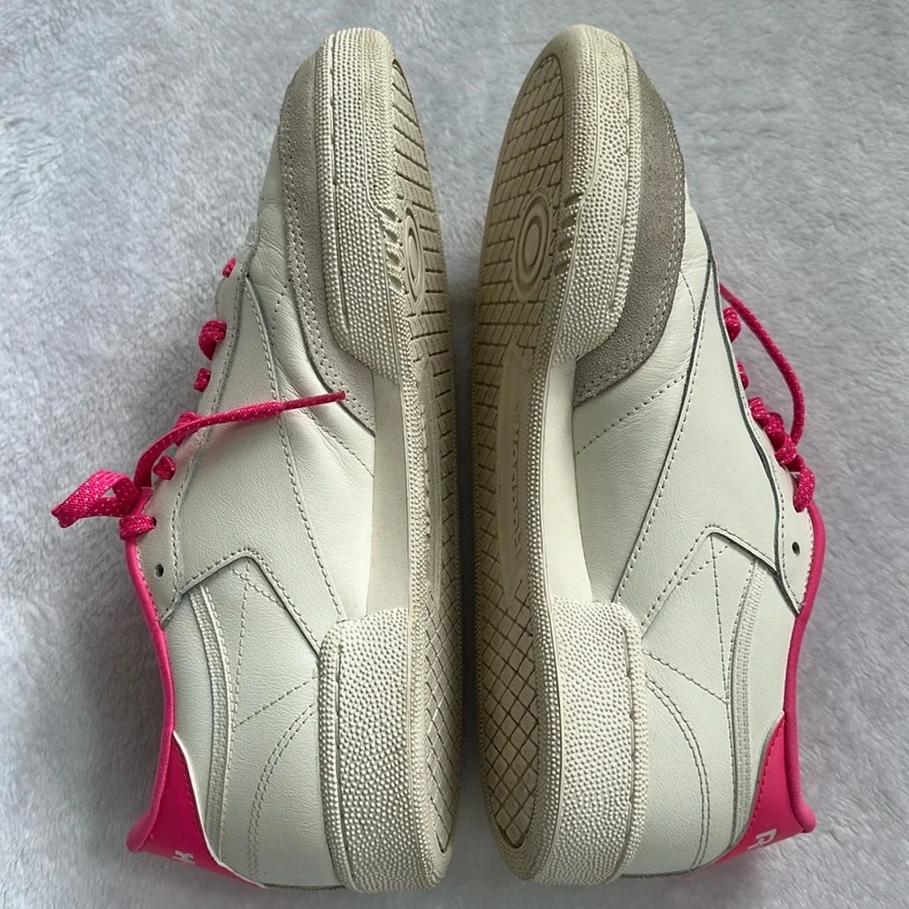 Reebok Retro Low Top Sneakers Shoes Women 10 Suede Hot Pink Sporty Skater Grunge